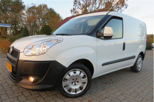 Fiat Doblò - 1.4i met Schuifdeur en Slechts 28000 km - 1