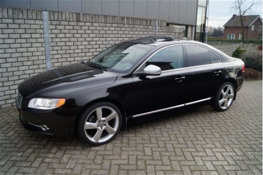 Volvo S80 - D2 Summum Autom Xenon Navi Schkdak - 1