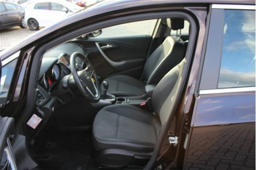 Opel Astra Sports Tourer - 1.4 Turbo Sport airco, climate control, cruise control, navigatie, elektr - 1