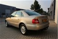 Audi A4 - 1.8 5V ADVANCE /Automaat/Nieuwstaat/Garantie/Youngtimer/Dealer Onderhouden - 1 - Thumbnail