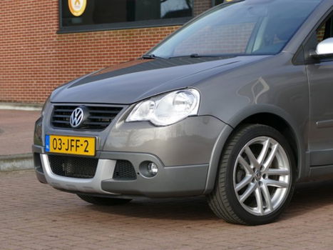 Volkswagen Polo - CrossPolo 1.4-16V - 1