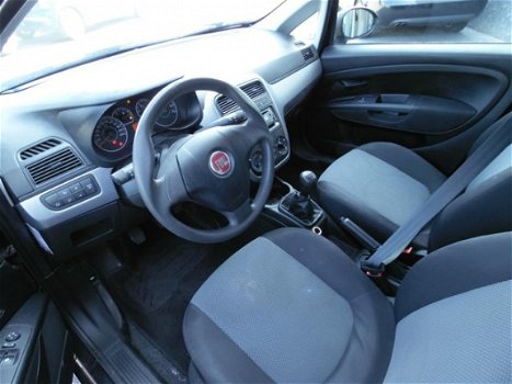 Fiat Grande Punto - 1.3 M-Jet Actual AIRCO 5 DEURS (bj2010) - 1