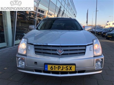 Cadillac SRX - 4.6 Sport Luxury Youngtimer - 1