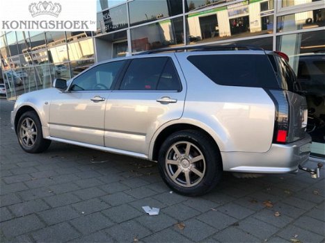 Cadillac SRX - 4.6 Sport Luxury Youngtimer - 1