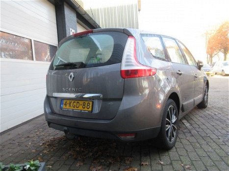 Renault Grand Scénic - 1.6 dCi Bose 131PK CARAVAN TREKKER - 1