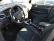 Ford Focus Wagon - 1.6 TDCI Futura - 1 - Thumbnail