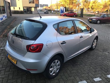 Seat Ibiza - 1.2 Style Zeer nette en goed onderhouden STYLE, METALLIC, AIRCO, PDC ACHTER - 1