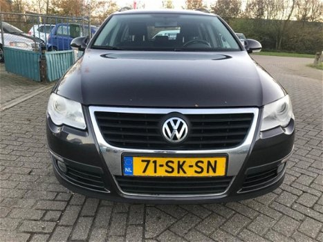 Volkswagen Passat Variant - 1.9 TDI 105pk | Bruin | bj 2006 - 1