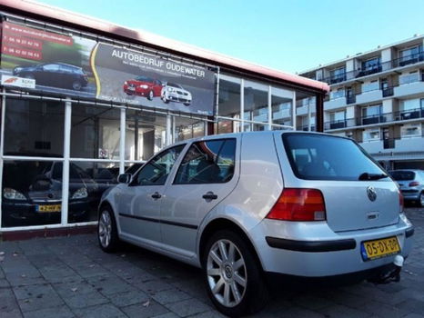 Volkswagen Golf - 1.4 16v - AIRCO - 1