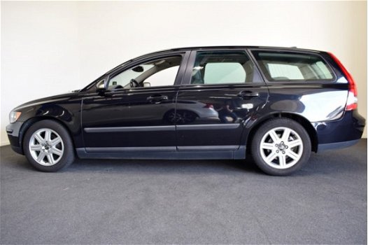 Volvo V50 - 1.8 EDITION I 125PK Navi | Trekhaak | Airco | Cruise | LMV - 1