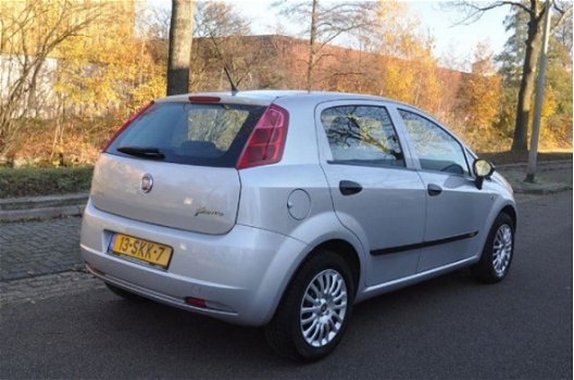 Fiat Grande Punto - 1.3 M-Jet ACTUAL, 5-DEURS/AIRCO DEALER ONDERHOUDEN - 1