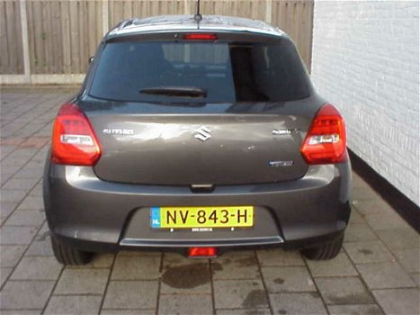 Suzuki Swift - 1.2 5drs stijl full options navigatie cruise enz - 1