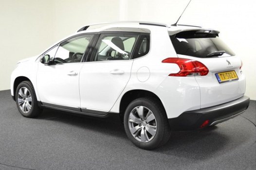 Peugeot 2008 - 1.2 PureTech 130pk Executive Pan.dak Navi - 1