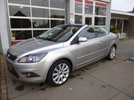 Ford Focus Coupé-Cabriolet - 2.0 NAVI/CLIMA/CRUISE/PDC/LEER - 1