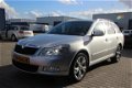 Skoda Octavia Combi - 1.9 TDI Elegance Business Line | Navigatie | Cruise Control | Automaat | APK t - 1 - Thumbnail