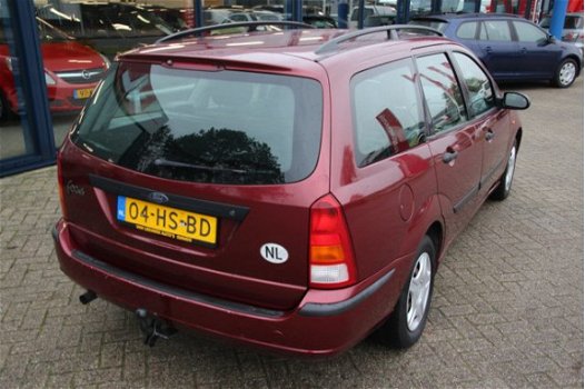 Ford Focus Wagon - 1.6-16V Cool Edition | airco| trekhaak| verstelbaar stuur | - 1