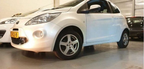 Ford Ka - 1.2 Titanium/AIRCO/Elektra pakket/Nw Apk/Garantie - 1