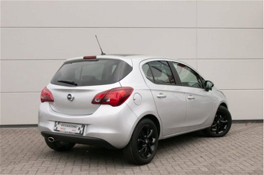 Opel Corsa - 1.4 Color Edition Automaat met 8409 km gereden Complete uitvoering - 1