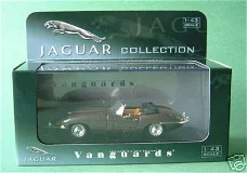 1:43 Corgi Vanguards VA04907 Jaguar E cabrio