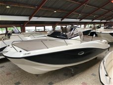 Quicksilver Activ 675 Sundeck