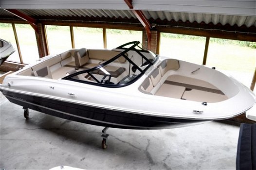 Bayliner VR4 Outboard - 1