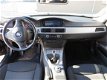 BMW 3-serie - 320i high executive sedan xenon pdc cruiscontrole enz het betref een lichte schade aut - 1 - Thumbnail