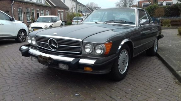 Mercedes-Benz SL-klasse - 560 SL - 1