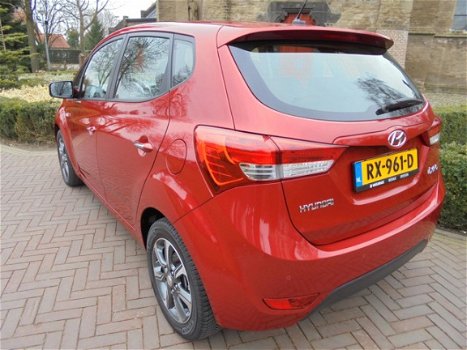Hyundai ix20 - 1.6i 124pk Aut. Edition Go* Bij Vakgarage®, met BOVAG-garantie - 1
