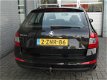 Skoda Octavia Combi - 1.6 TDI GREENTECH AMBITION BUSINESSLINE Inclusief Afleveringskosten - 1 - Thumbnail