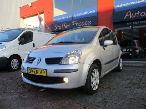 Renault Modus - 1.4i-16V 5-Deurs Hoge Zit + Airco + Nieuwe APK - 1