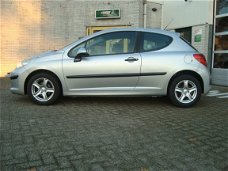 Peugeot 207 - 1.4 16V XR Airco, 3 Deurs, ABS CV+afst.bed.elektr.ramen