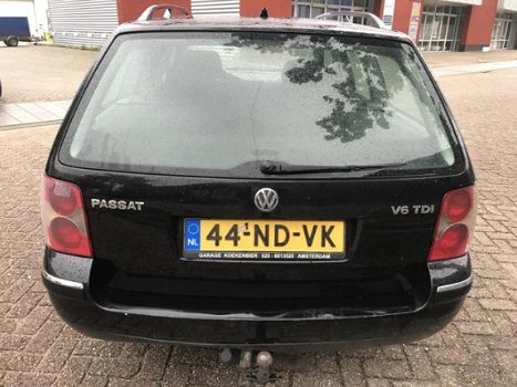 Volkswagen Passat Variant - 2.5 TDI Sportline Klimat, Elek Ram 4x - 1