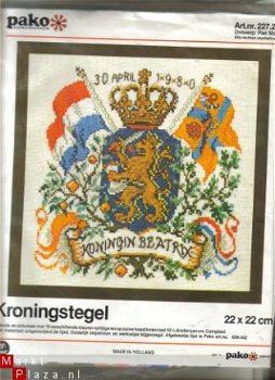 Pako-Origineel pakket Kroningstegel nr. 227.227 - 1