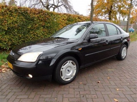 Ford Mondeo - 1.8 GLX AIRCO NIEUWSTAAT APK 6 Nov 2019Inruil mogelijk - 1