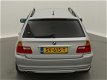 BMW 3-serie Touring - 325xi executive / automaat / leder / 4 x 4 / airco -ecc / mooie auto - 1 - Thumbnail
