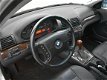 BMW 3-serie Touring - 325xi executive / automaat / leder / 4 x 4 / airco -ecc / mooie auto - 1 - Thumbnail