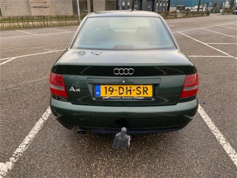 Audi A4 - 1.6 Advance APK 16-3-2020 - 1