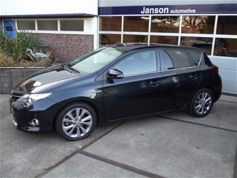 Toyota Auris - 1.8 Hybrid Lease Pro, BTW auto, panoramadak, Navigatie, 17'' Lm velgen, achteruitrijc - 1