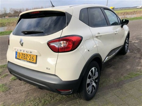 Renault Captur - 0.9 TCe 90pk Expression 16