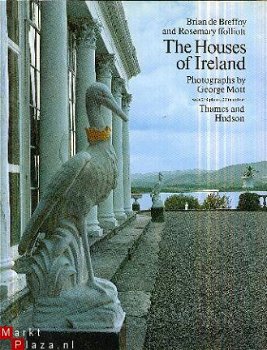 Breffney, Brian de; Rosemary Ffoliott	The Houses of Ireland; - 1