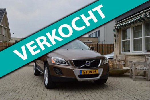 Volvo XC60 - 2.4D FWD Momentum R-Design - 1