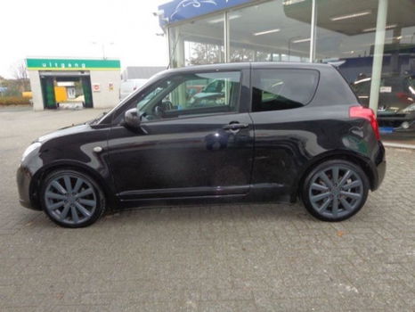 Suzuki Swift - 1.6 Sport / Navigatie / Airco/ Climate / Stoelverw - 1