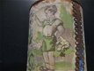 Antieke groen/witte blikken spaarpot met meisjes, een jongen en bloemen, ca. 1880... - 2 - Thumbnail