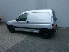 Peugeot Partner - 190C 1.6 HDI Avantage '06, AIRCO, NWE. KOPPELING EN DISTRIBUTIE, NETTE STAAT