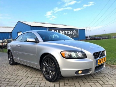 Volvo C70 - 2.4 Momentum Leder/Xenon Dealeronderhouden - 1