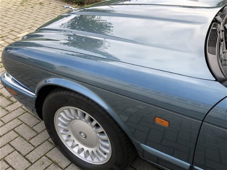 Jaguar XJ - Executive 3.2 V8 YOUNGTIMER / Origineel Nederlands geleverd - 1