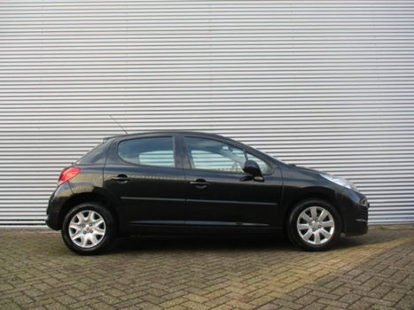 Peugeot 207 - 1.4 VTi Cool 'n Blue / AIRCO / CRUISE / DEALER ONDERHOUDEN - 1