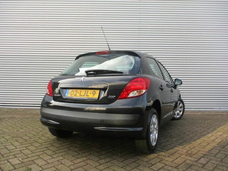 Peugeot 207 - 1.4 VTi Cool 'n Blue / AIRCO / CRUISE / DEALER ONDERHOUDEN - 1