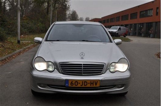 Mercedes-Benz C-klasse - 220 CDI AUTOMAAT Avantgarde, AIRCO/CRUISE NETTE STAAT - 1