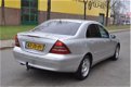 Mercedes-Benz C-klasse - 220 CDI AUTOMAAT Avantgarde, AIRCO/CRUISE NETTE STAAT - 1 - Thumbnail